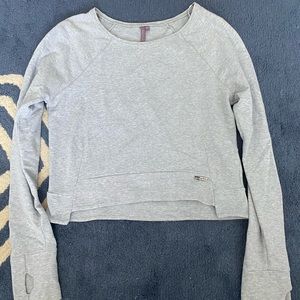 Sweaty Betty cropped athletic sweatshirt in size XS!